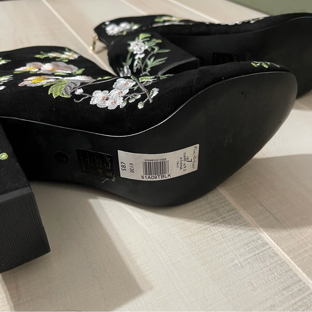 Miss Selfridges Embroidered Boots - Picture 5 of 6